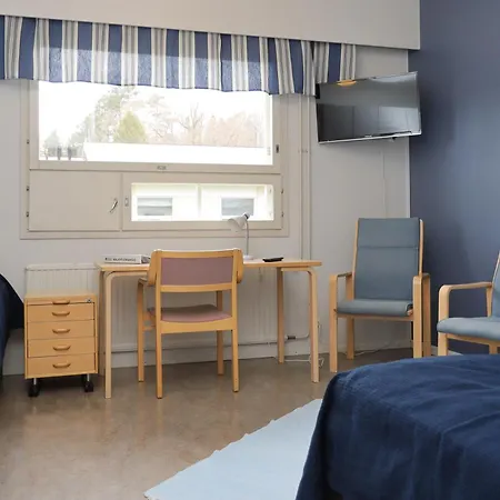 Vandrarhem Eurajoen Opisto *