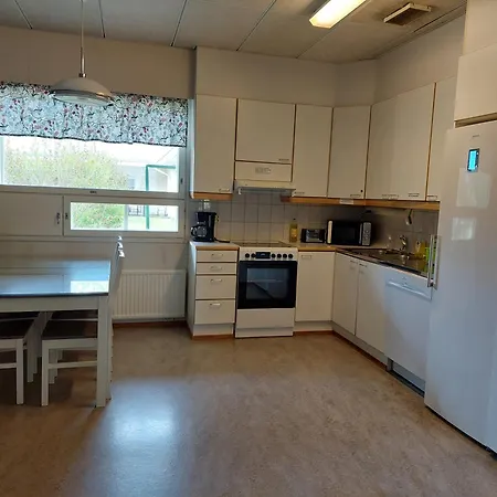 Eurajoen Opisto Vandrarhem *